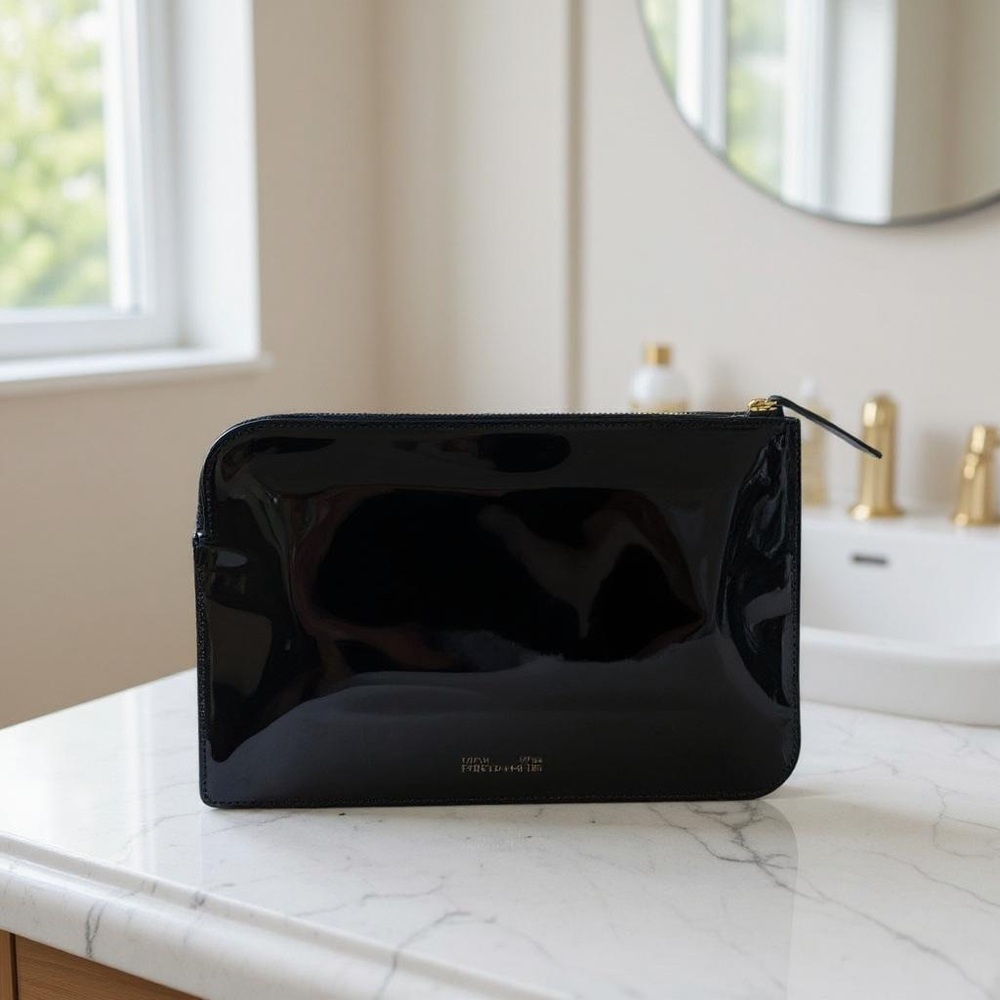 Diane‎ Von Furstenberg Alexander Navy Patterned Leather Medium Pouch